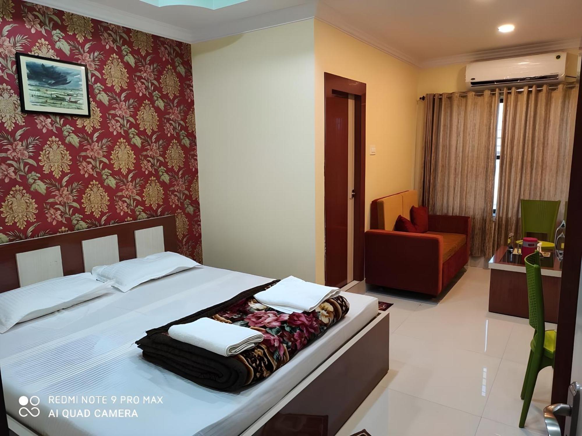 Hotel Royal Sunview Дигха Екстериор снимка
